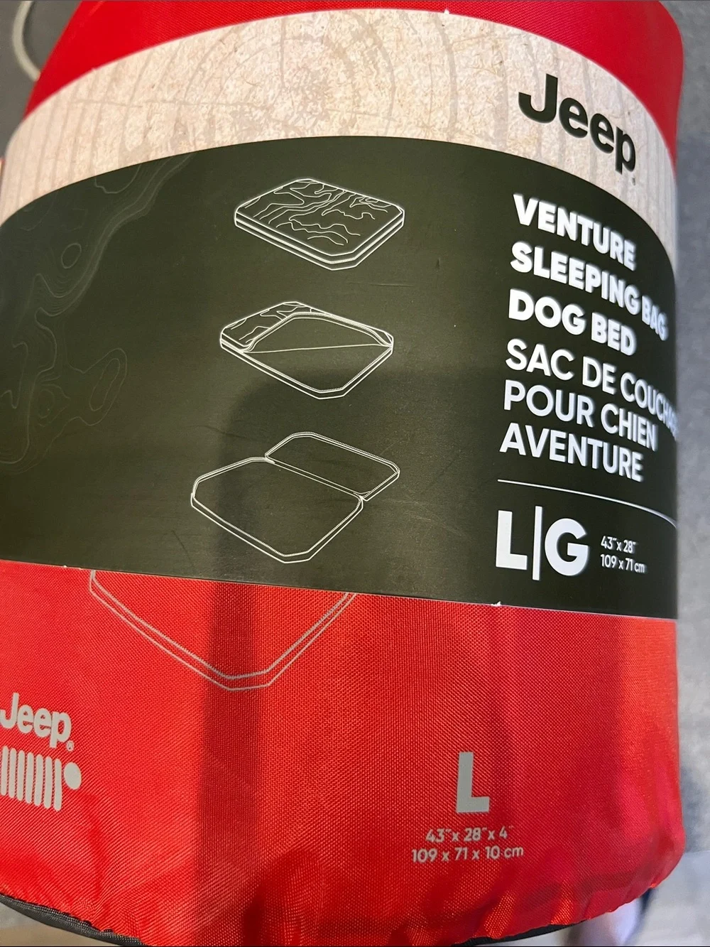 NWT Jeep Red Venture Sleeping Bag Style Dog Bed